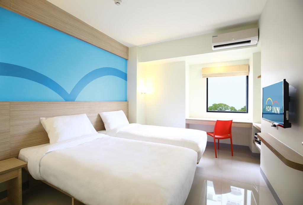 Hop Inn Hotel Alabang Manila Muntinlupa City Exterior foto